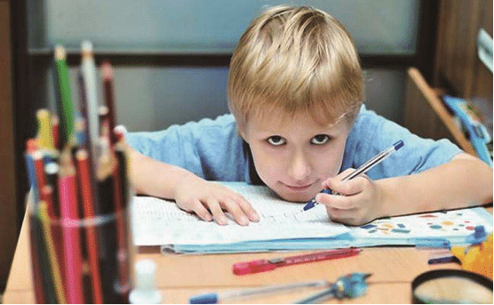 左撇子优势_左撇子女孩_左撇子智商研究