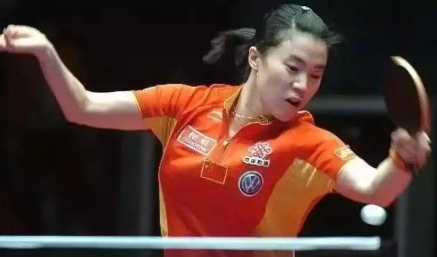 左撇子宝宝智商更高_左撇子女孩_左撇子孩子先天优势