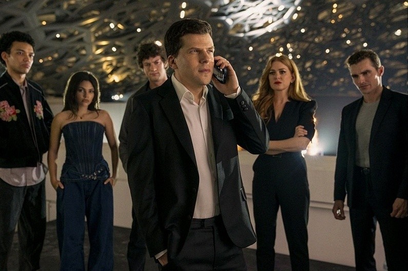 惊天魔盗团3 新人女主表现不足_惊天魔盗团系列 口碑下滑原因分析_惊天魔盗团3