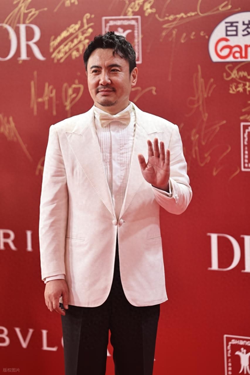 飞驰人生3 沈腾 马年首波热血_飞驰天团 沐尘100赛道 挑战_飞驰人生3