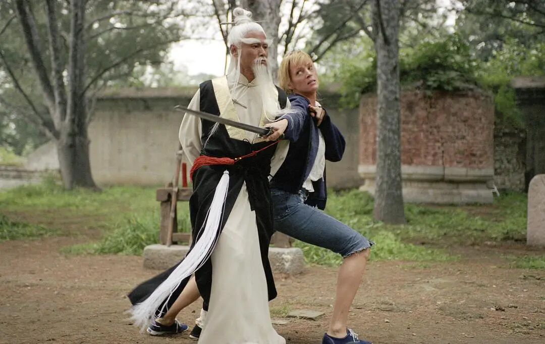 杀死比尔：血色全传_杀死比尔 血色全传 昆汀 塔伦蒂诺 暴力美学 复仇 电影史 致敬 李小龙 乌玛 瑟曼